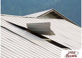 Dealing With the Top Threats to Your Roofing System